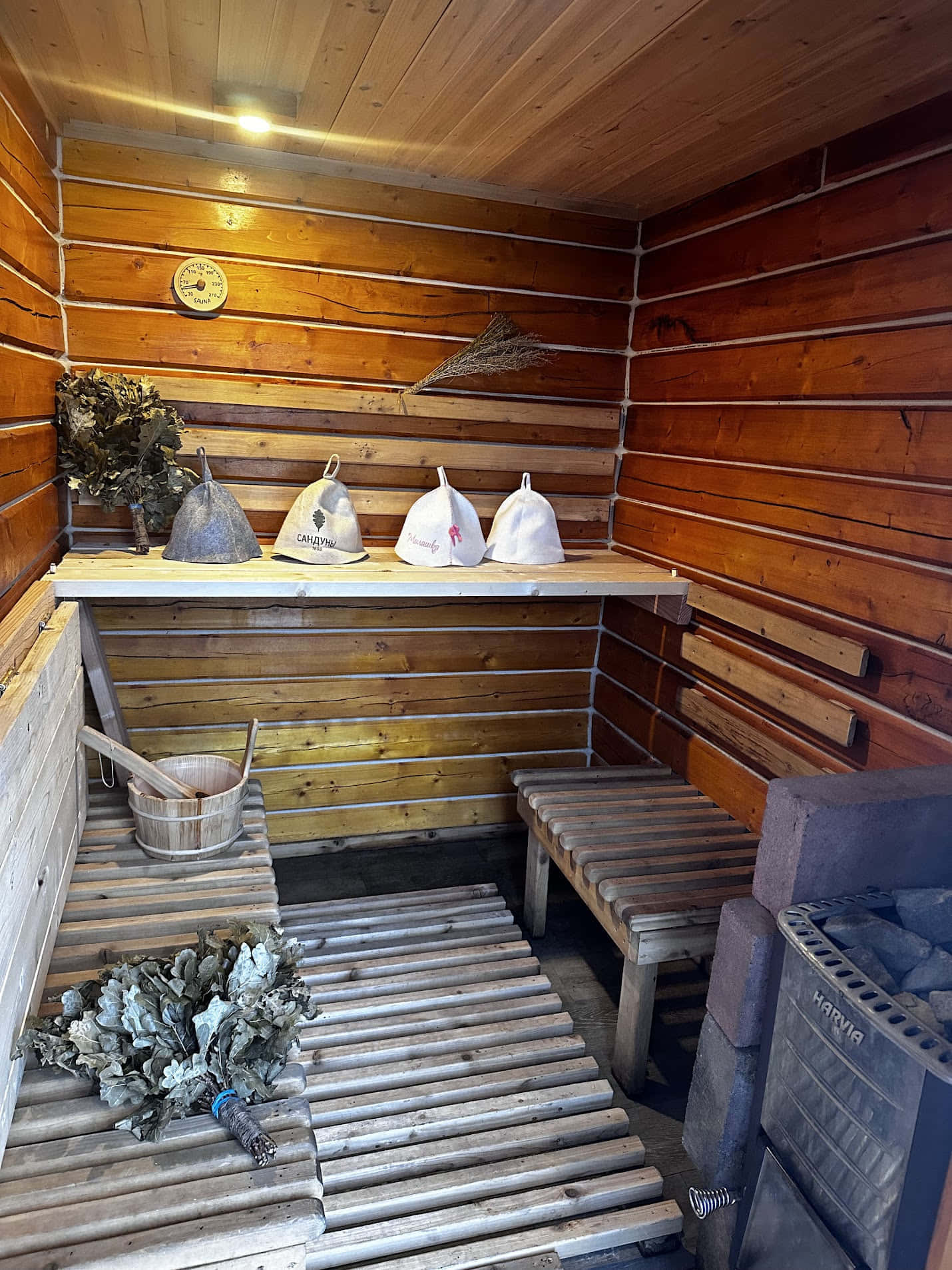 גלמפינג gallery 21